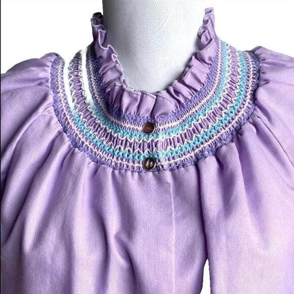 VTG LINDSAY JORDAN Smocked Ruffle Pearl Snap Front Pocket House Dress Mumu USA M - Picture 4 of 11